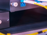 Karatteristiċi ta’ Kejbils tal-Fiber Optic Pre-Terminati ta’ Lanshack